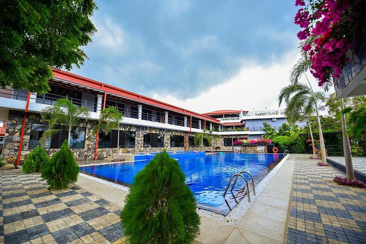 Centauria Wild Udawalawe Exterior foto