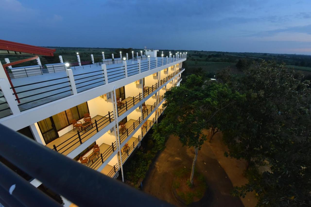 Centauria Wild Udawalawe Exterior foto