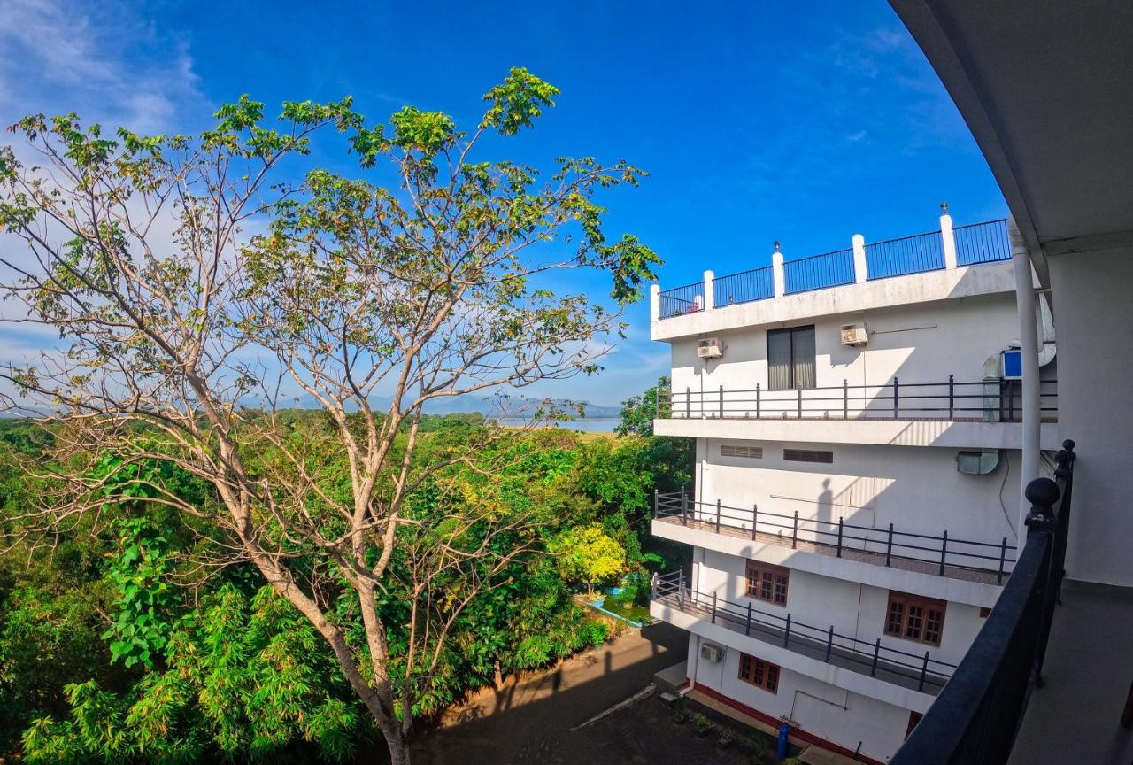 Centauria Wild Udawalawe Exterior foto